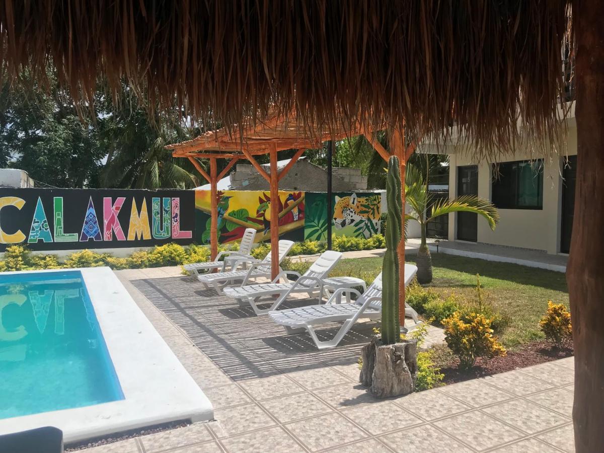 Hotel Xpujil Kültér fotó