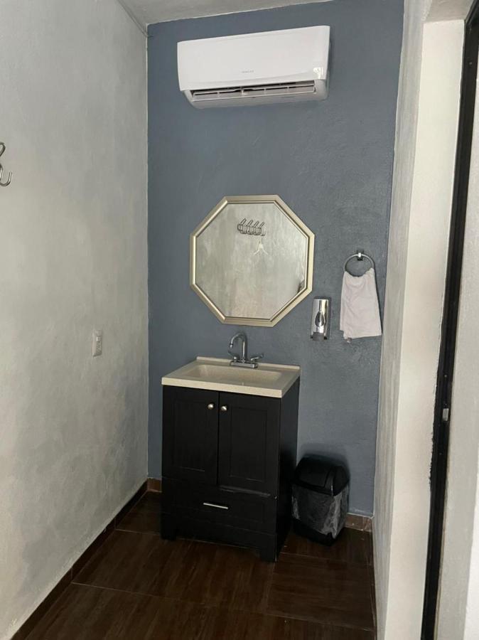 Hotel Xpujil Kültér fotó