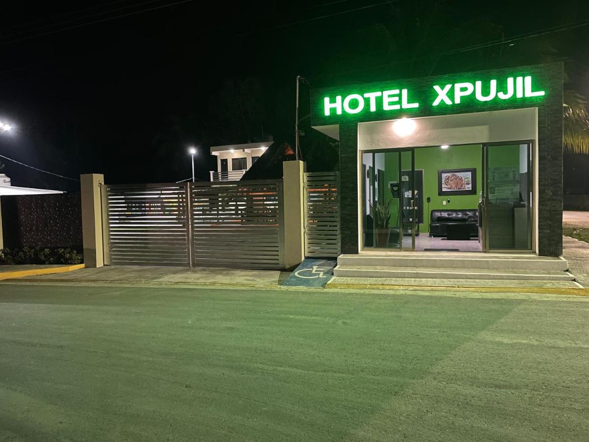 Hotel Xpujil Kültér fotó