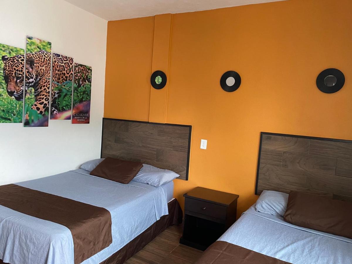 Hotel Xpujil Kültér fotó